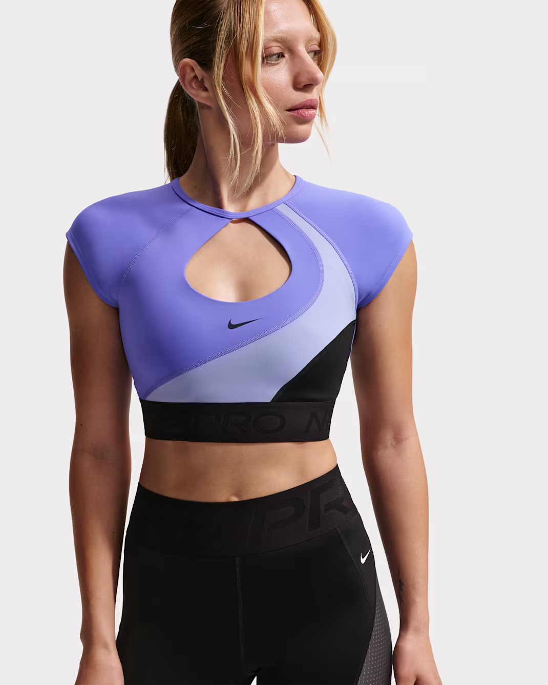 Nike Pro Sculpt