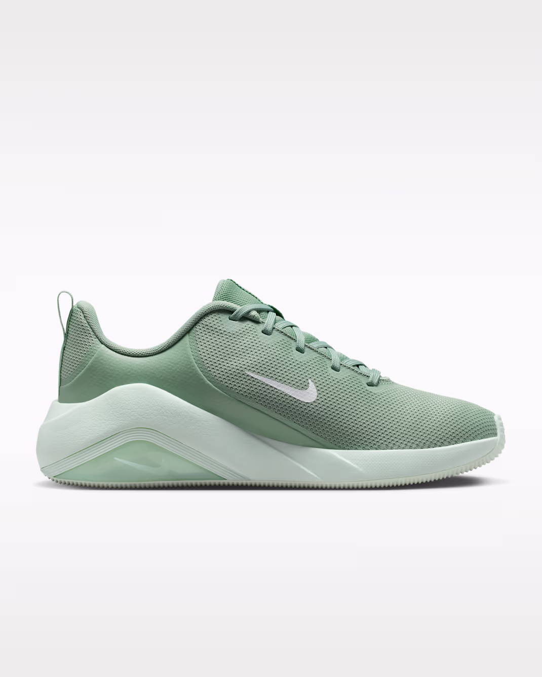 Nike Bella 7