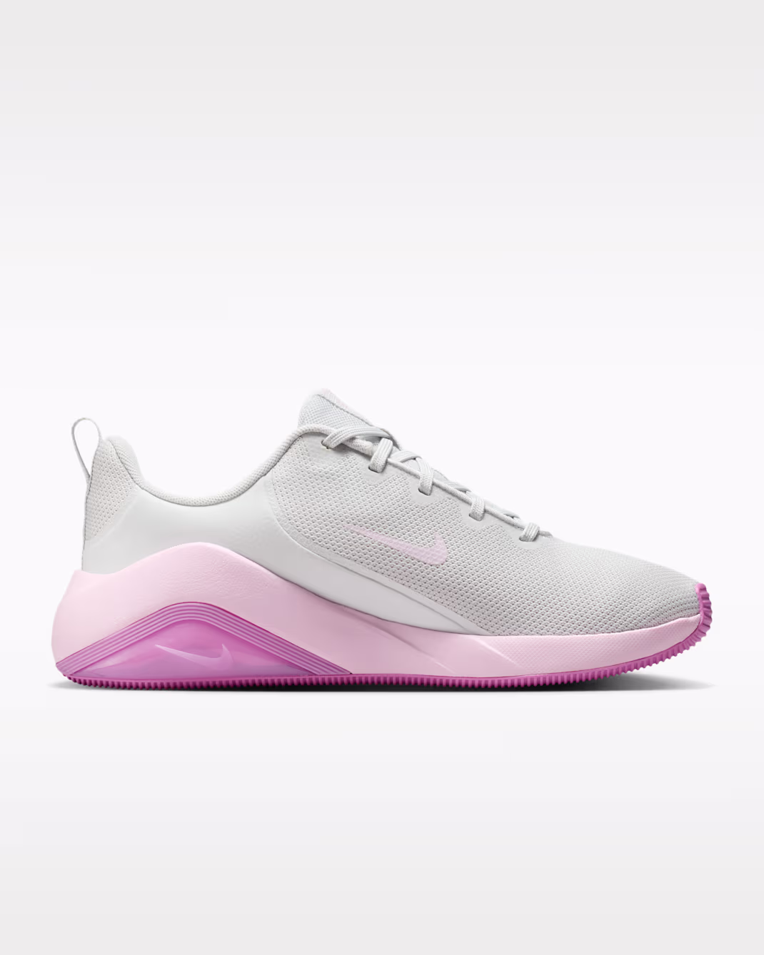 Nike Bella 7